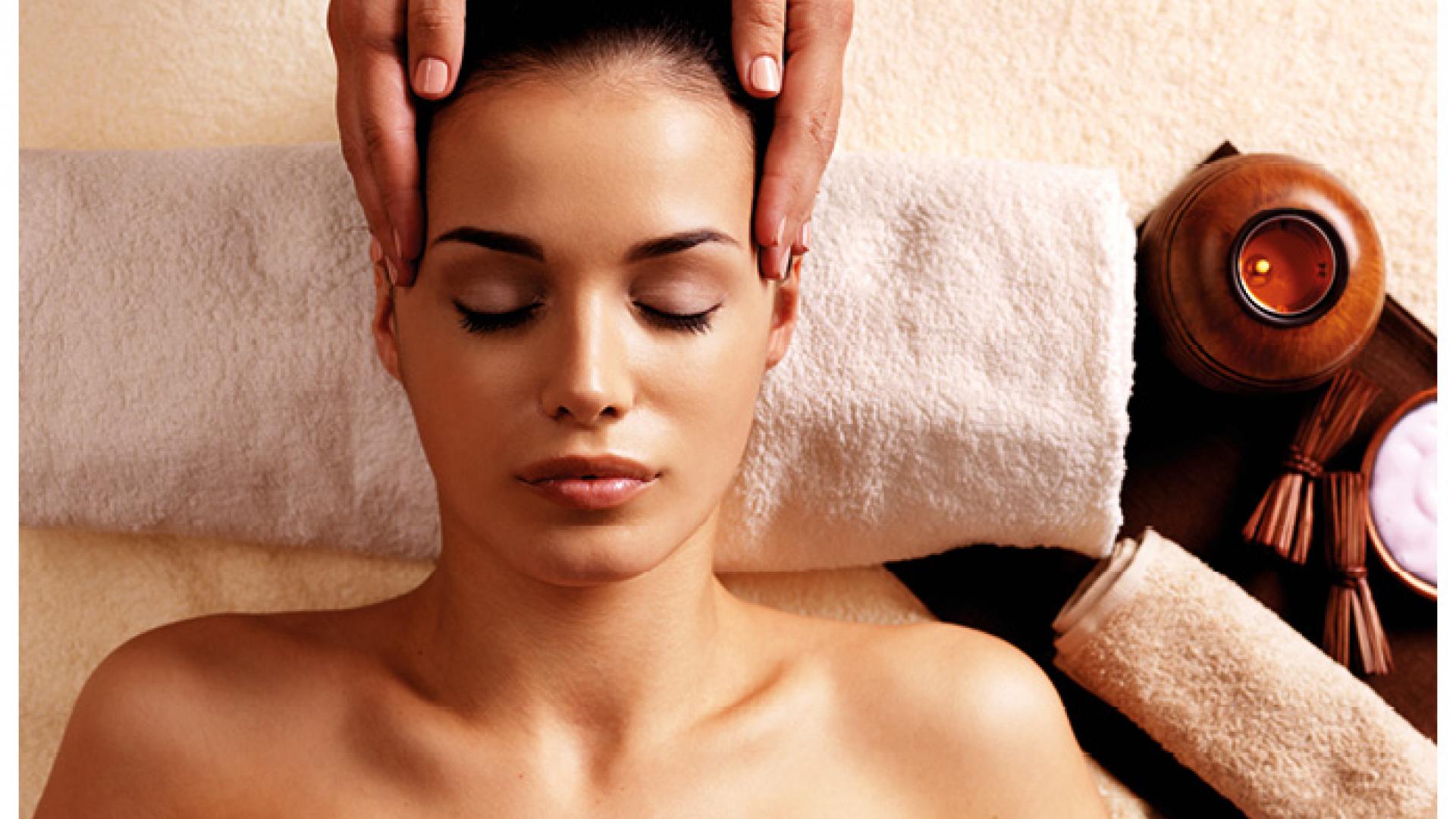Aromaöl-Massage 